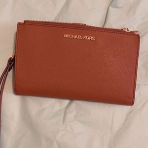 Michael Kors Wristlet